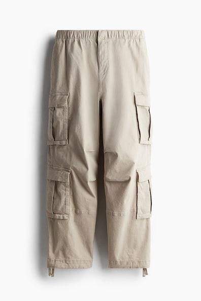 Loose Fit Cargo Pants Product Image