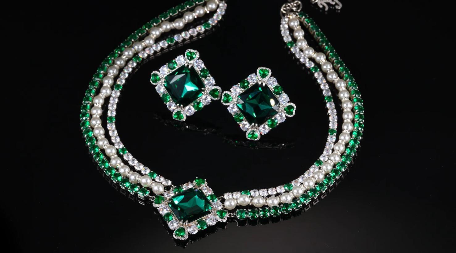 Green Alena Necklace (Final Sale) Product Image