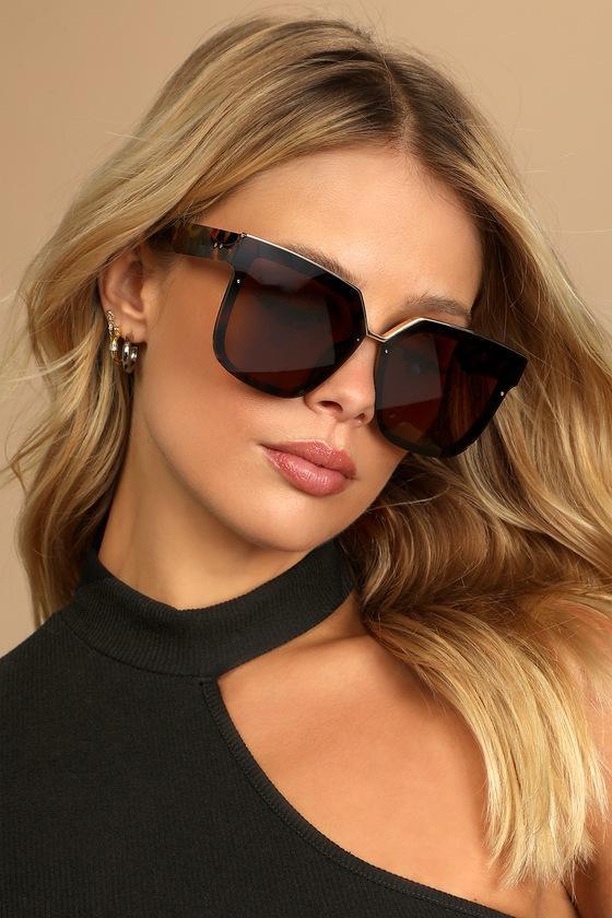 Main Frame Brown Tortoise Rimless Sunglasses Product Image