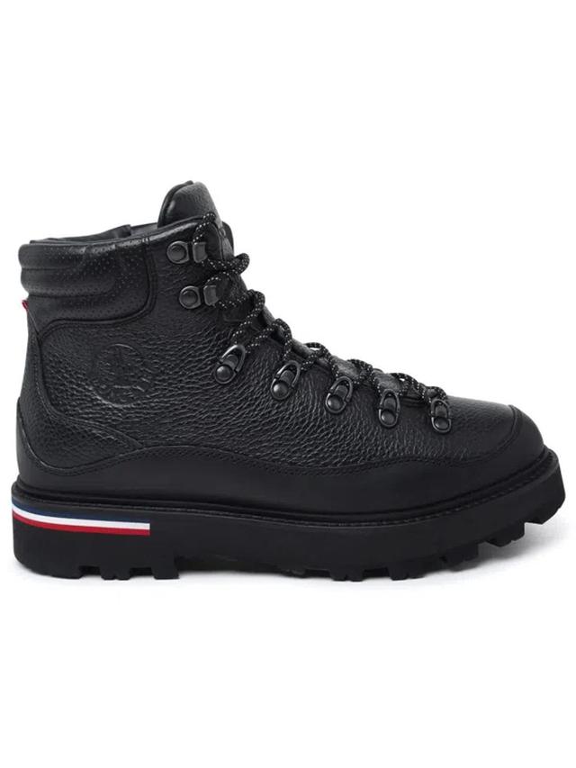 Peka Trek Hiking Boots In Black Product Image