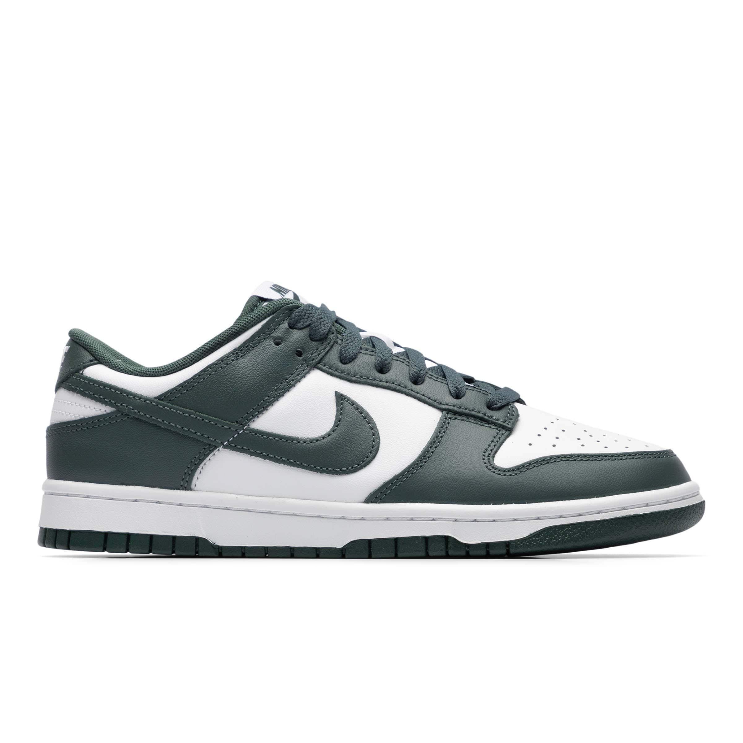 NIKE DUNK LOW RETRO Male Product Image