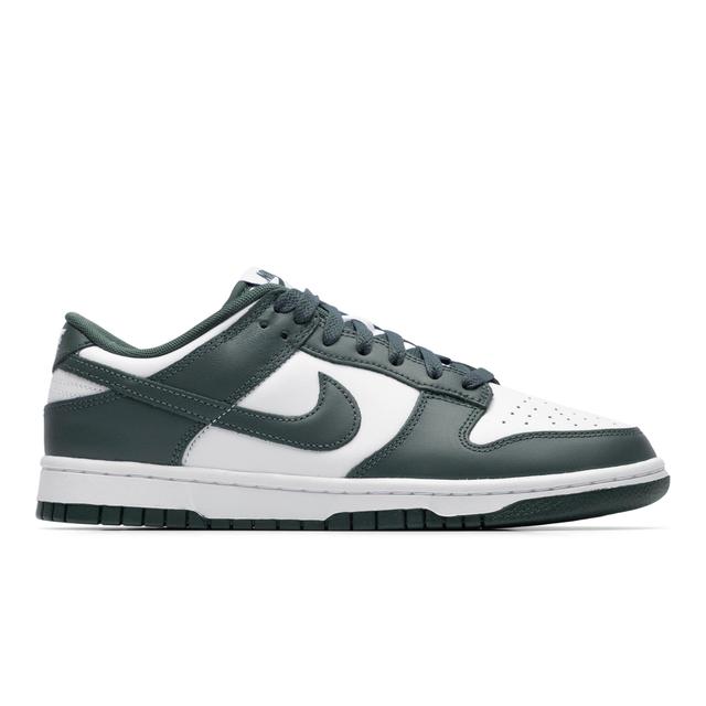 NIKE DUNK LOW RETRO Product Image