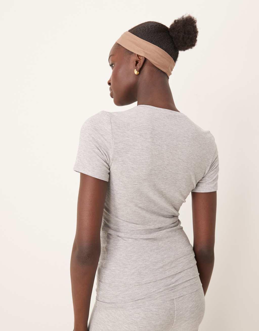 Tala 365 sculpting lounge T-shirt in gray Product Image