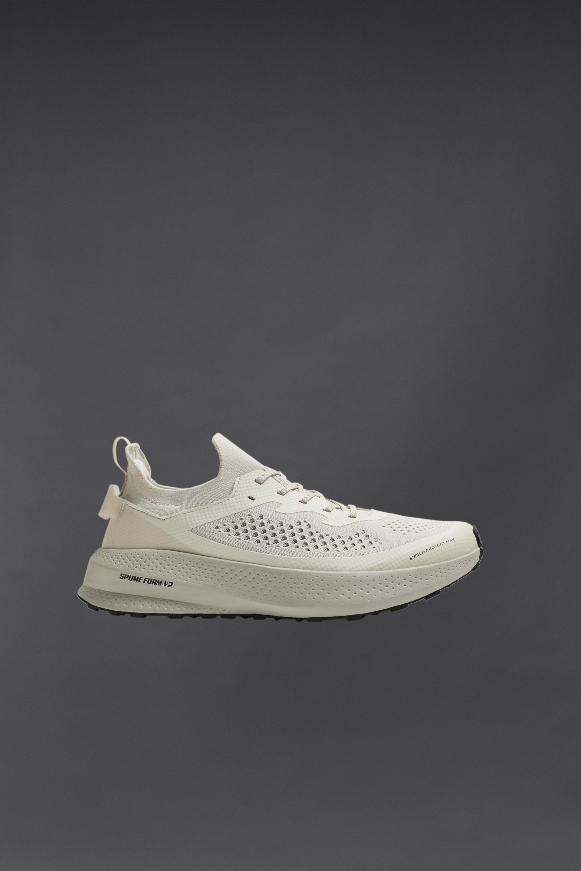 RUNNING SNEAKERS Product Image