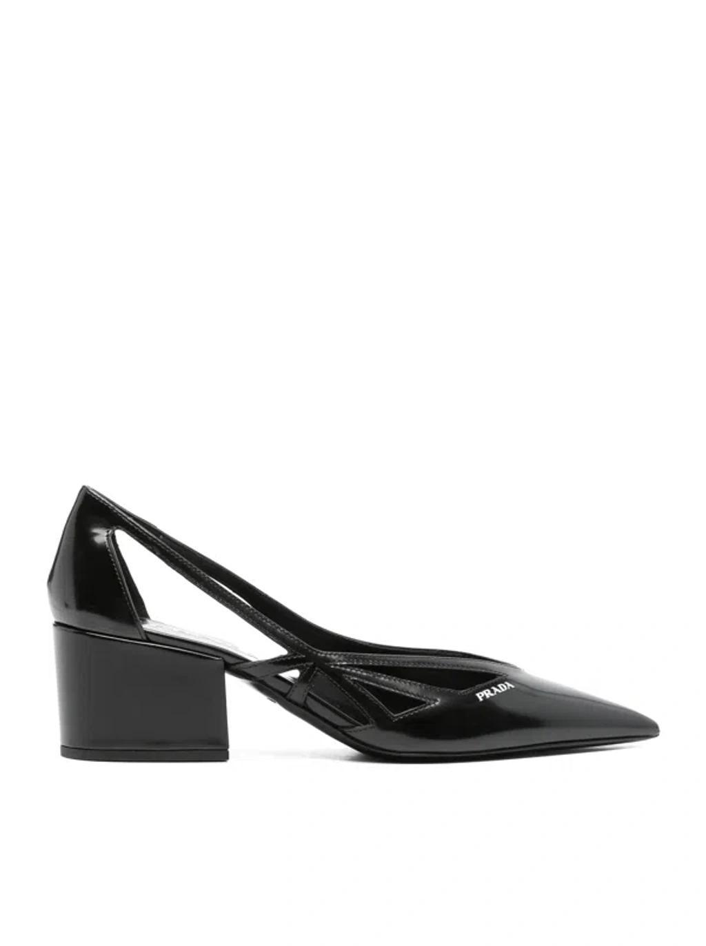 50 Leather Pointed Pumps In Black product image