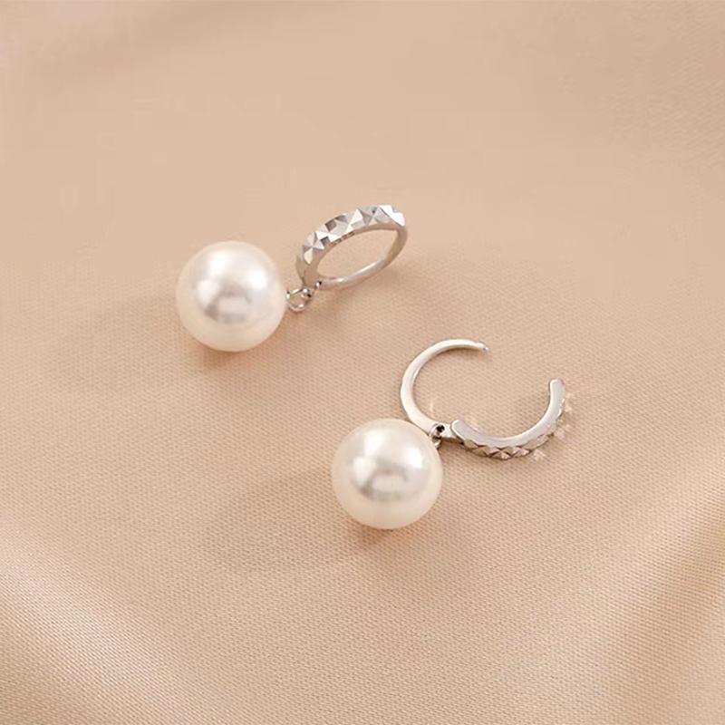 925 Sterling Silver Faux Pearl Drop Earring Product Image