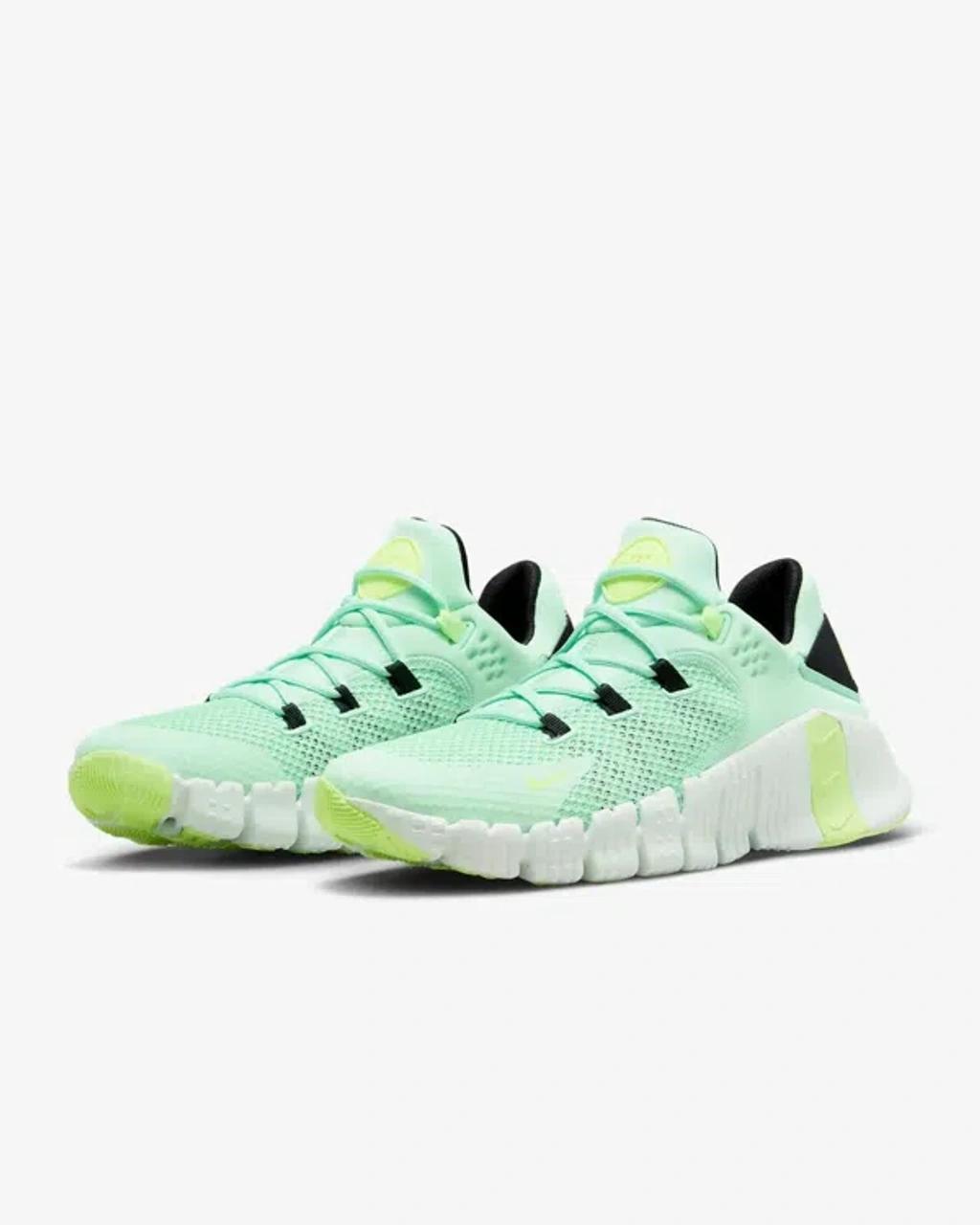 Free Metcon 4 Ct3886-300 Men's Mint Foam/barely Green Workout Shoes Clk657 Product Image