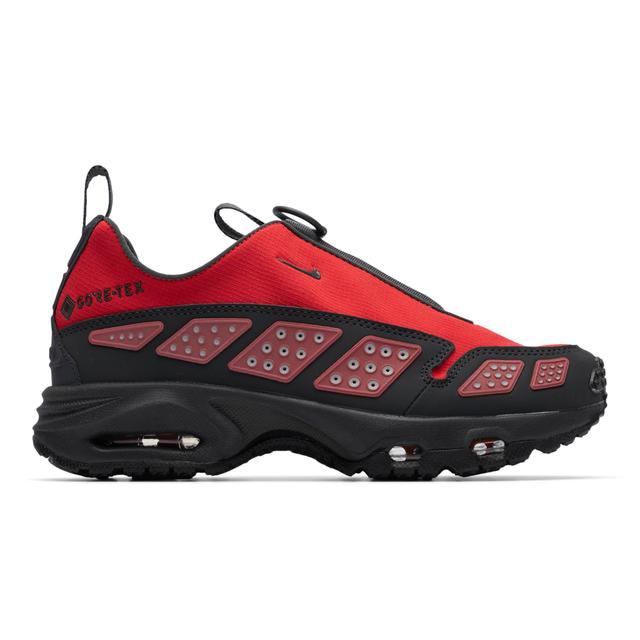 WOMEN'S NIKE AIR MAX SNDR GTX Product Image