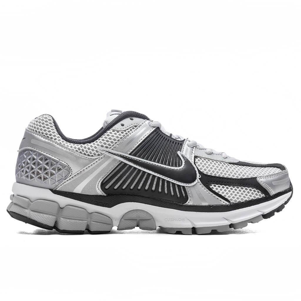 Zoom Vomero 5 - Metallic Silver/Black/Pure Male Product Image