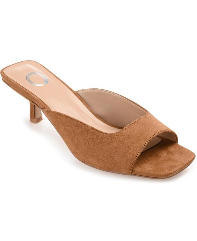 Journee Collection Womens Larna Pumps Product Image