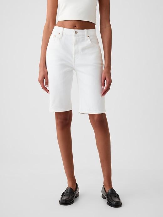 9" High Rise Bermuda Shorts Product Image