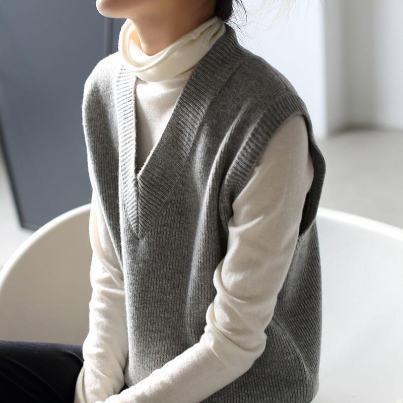 V-Neck Plain Ribbed Sweater Vest Product Image