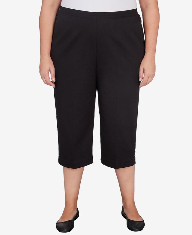 Plus Size Alfred Dunner Pull On Button Hem Twill Capri Pants, Womens Black Product Image