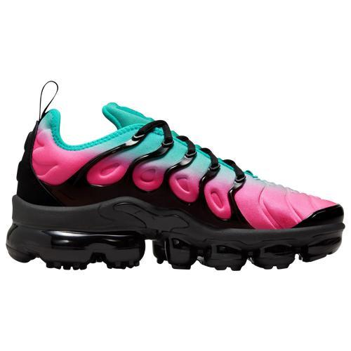 Nike Womens Air Vapormax Plus SB - Shoes Pink Blast/Clear Jade/Black Product Image