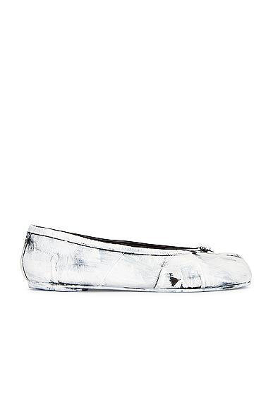 Maison Margiela Ballerina Tabi in Black & White - White. Size 36 (also in ). Product Image