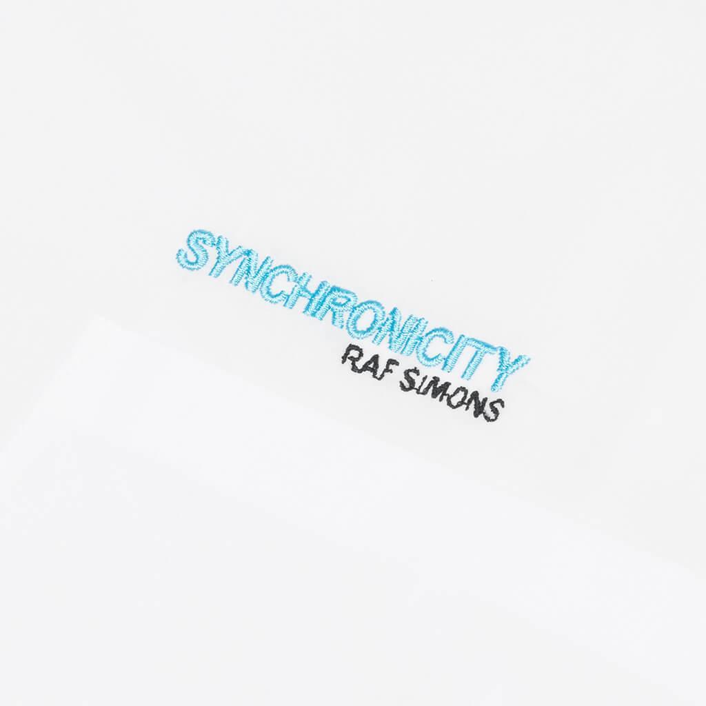 Extremely Big Synchronicity Shirt - White Male Product Image