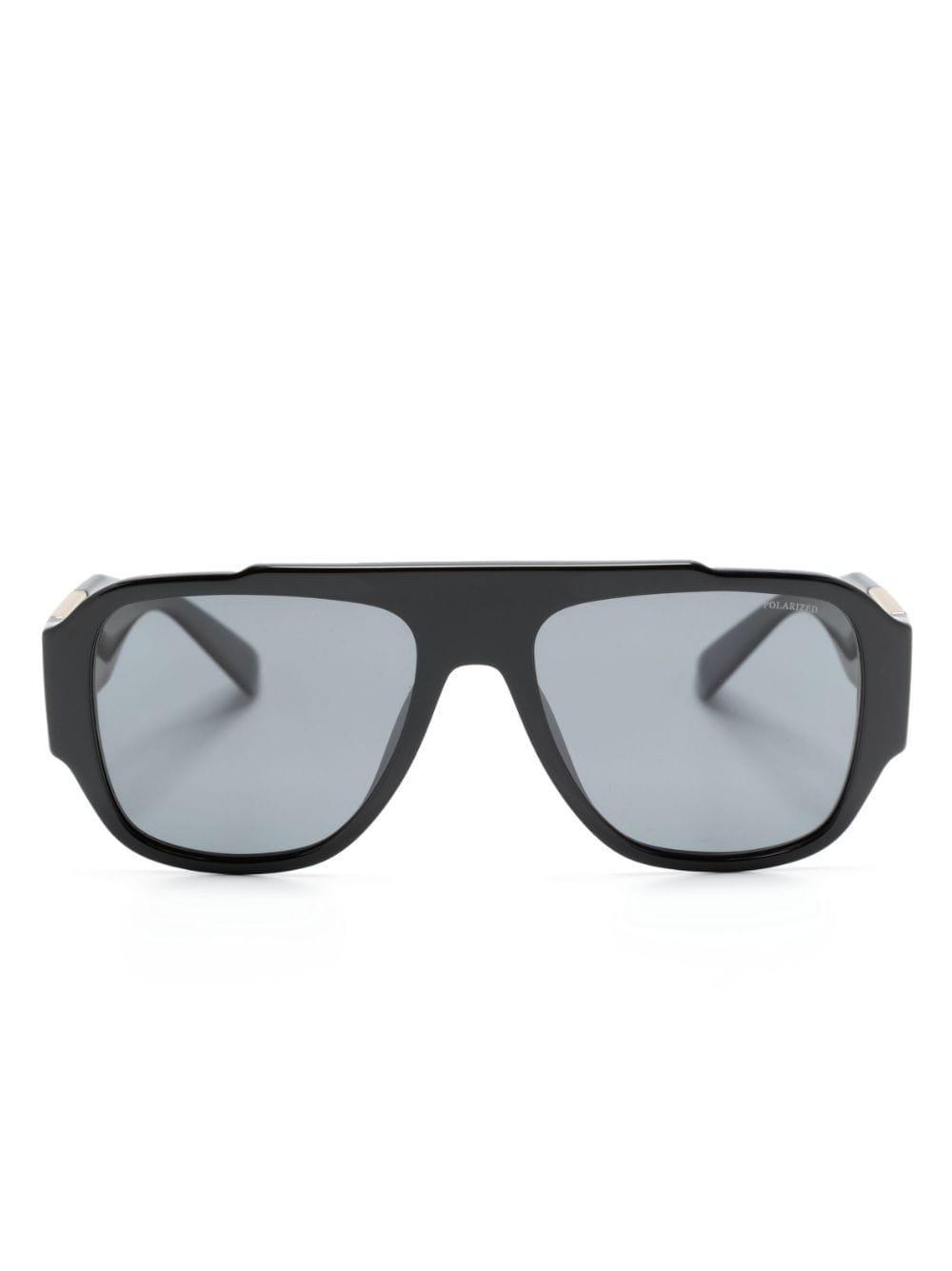 Medusa Pilot-frame Sunglasses In Schwarz Product Image