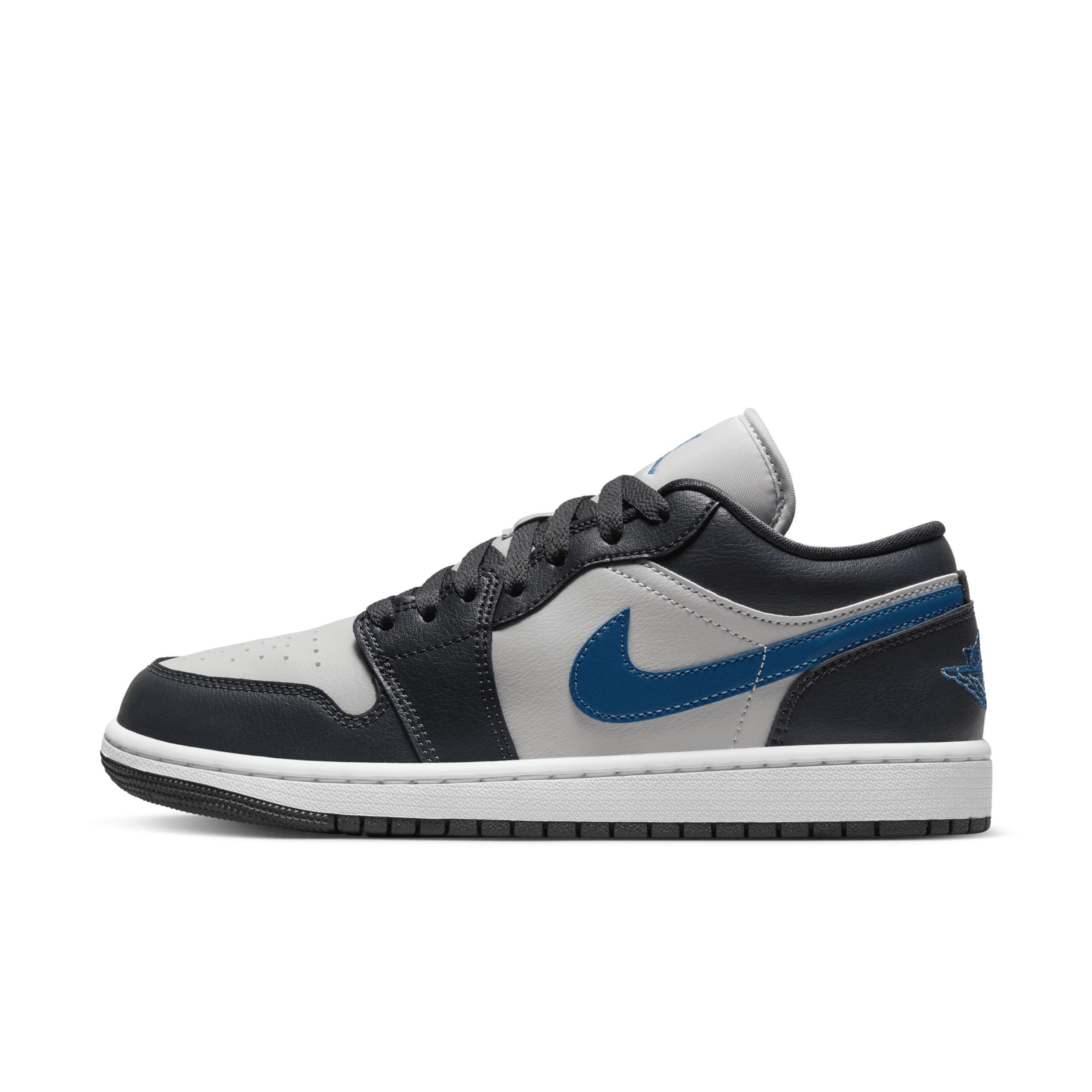 Air Jordan 1 Low Women's Shoes Product Image