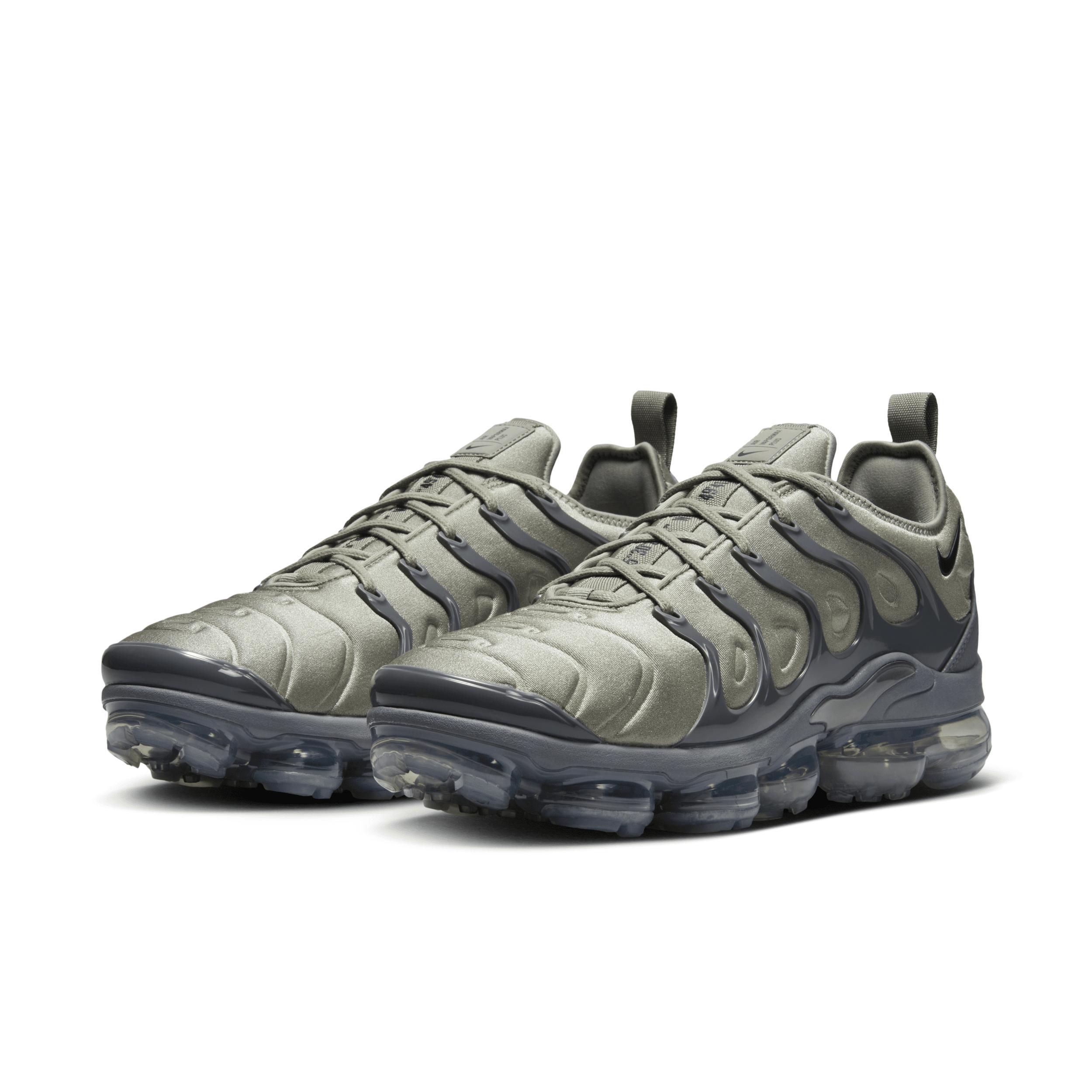 Nike Mens Air VaporMax Plus Shoes Product Image