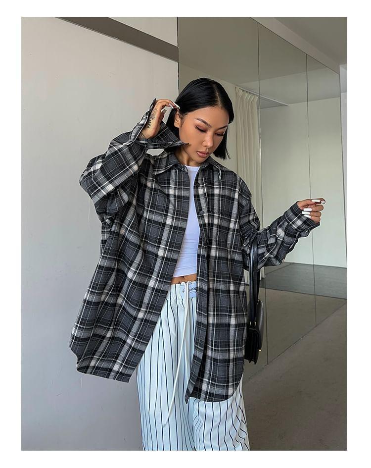 Long Sleeve Collared Plaid Oversized Shirt Product Image