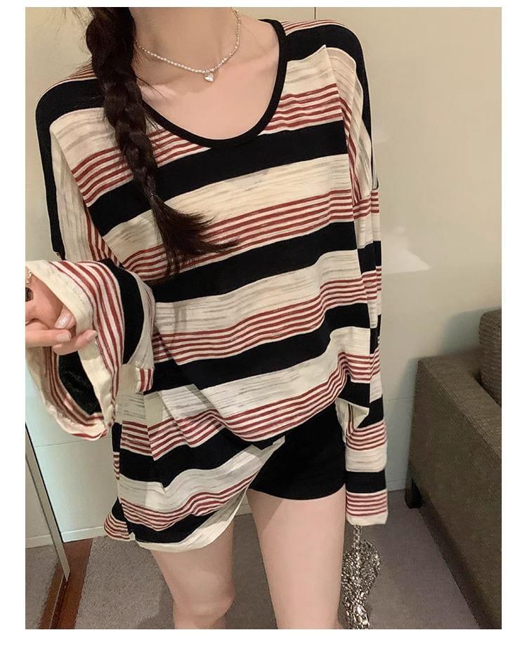 Long-Sleeve Crew Neck Striped Tee Product Image