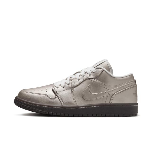 Women's Air Jordan 1 Low SE Shoes Product Image