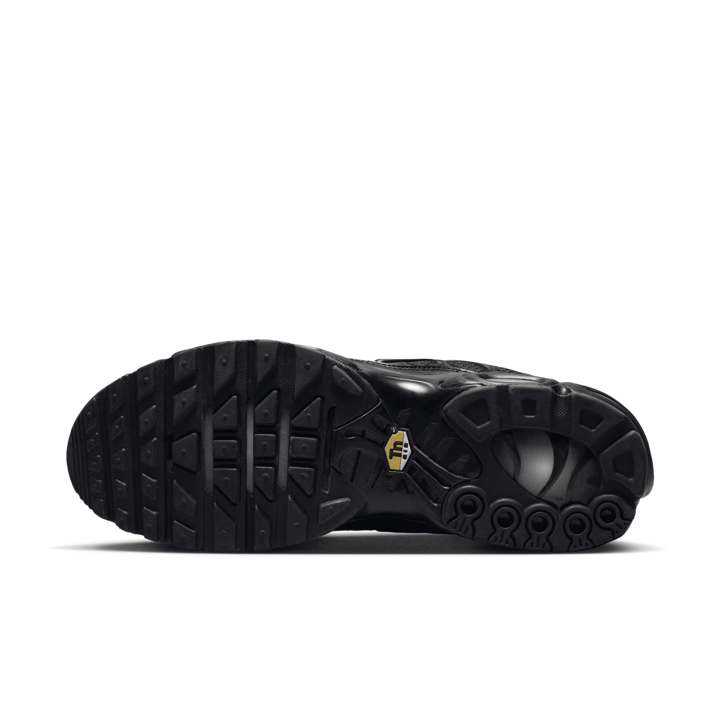 Nike Men's Air Max Plus Shoes Product Image