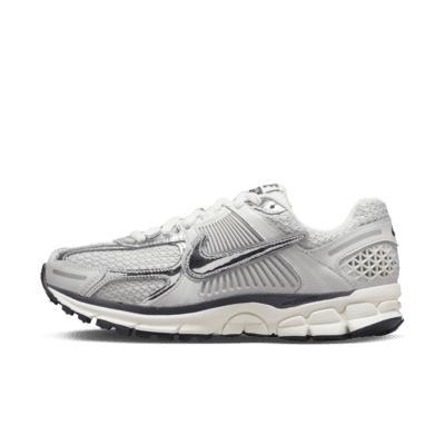 Nike Zoom Vomero 5 Women's Shoes Product Image