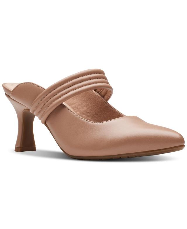 Clarks Womens Kataleyna Dusk Slip-On Pointed-Toe Pumps Product Image