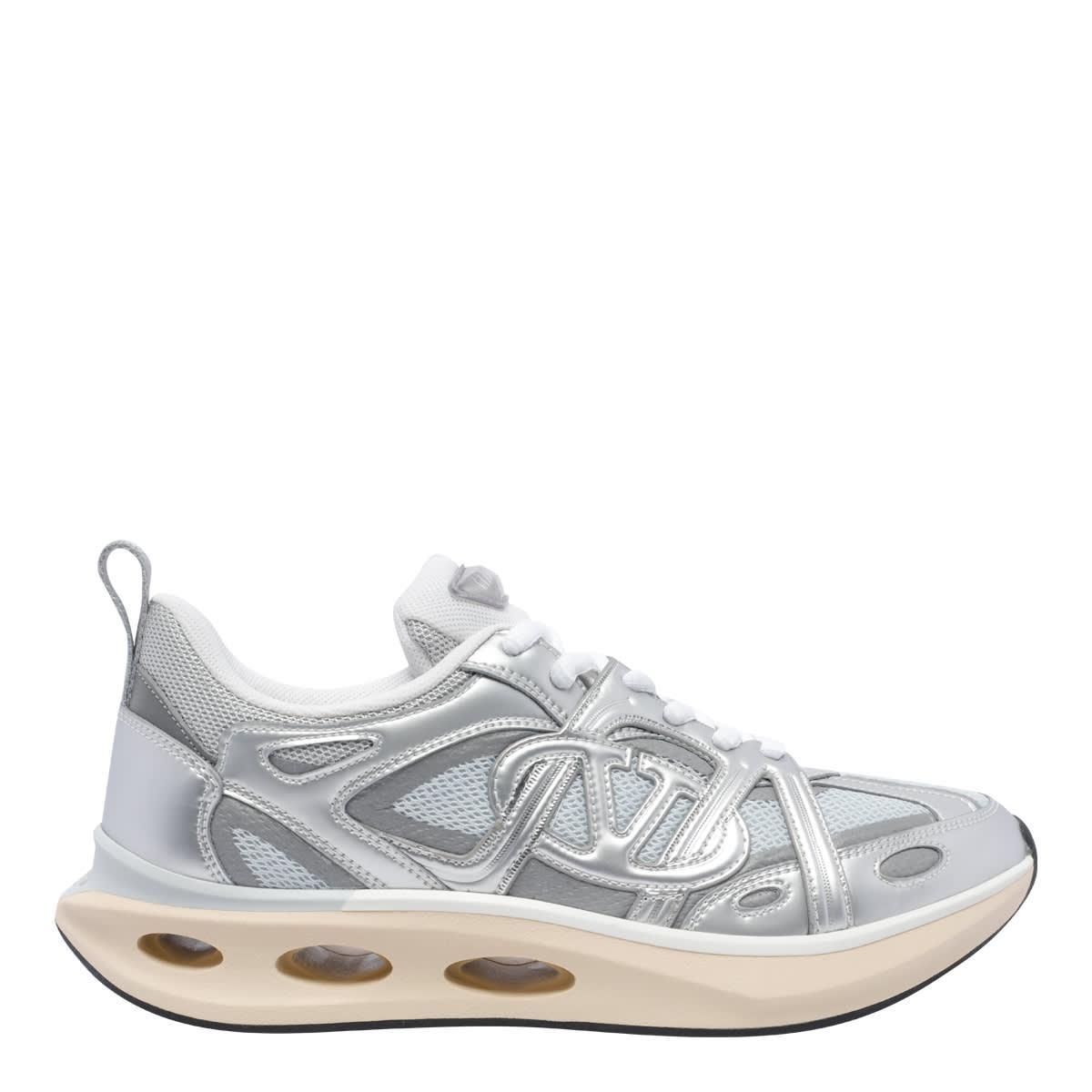 VALENTINO GARAVANI Vlogo Easyjog Sneakers In Silver Product Image