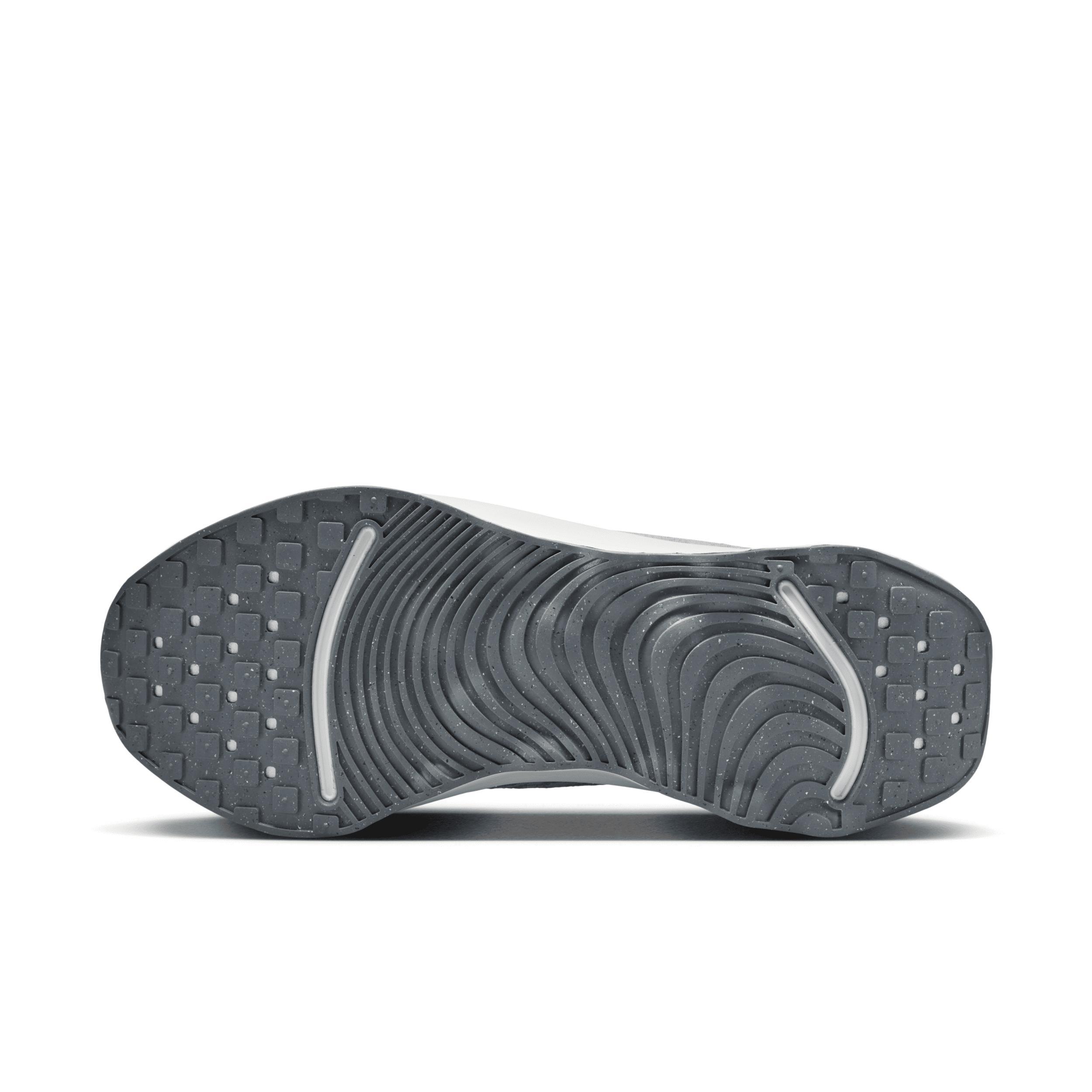 Nike Women's Motiva Walking Shoes Product Image