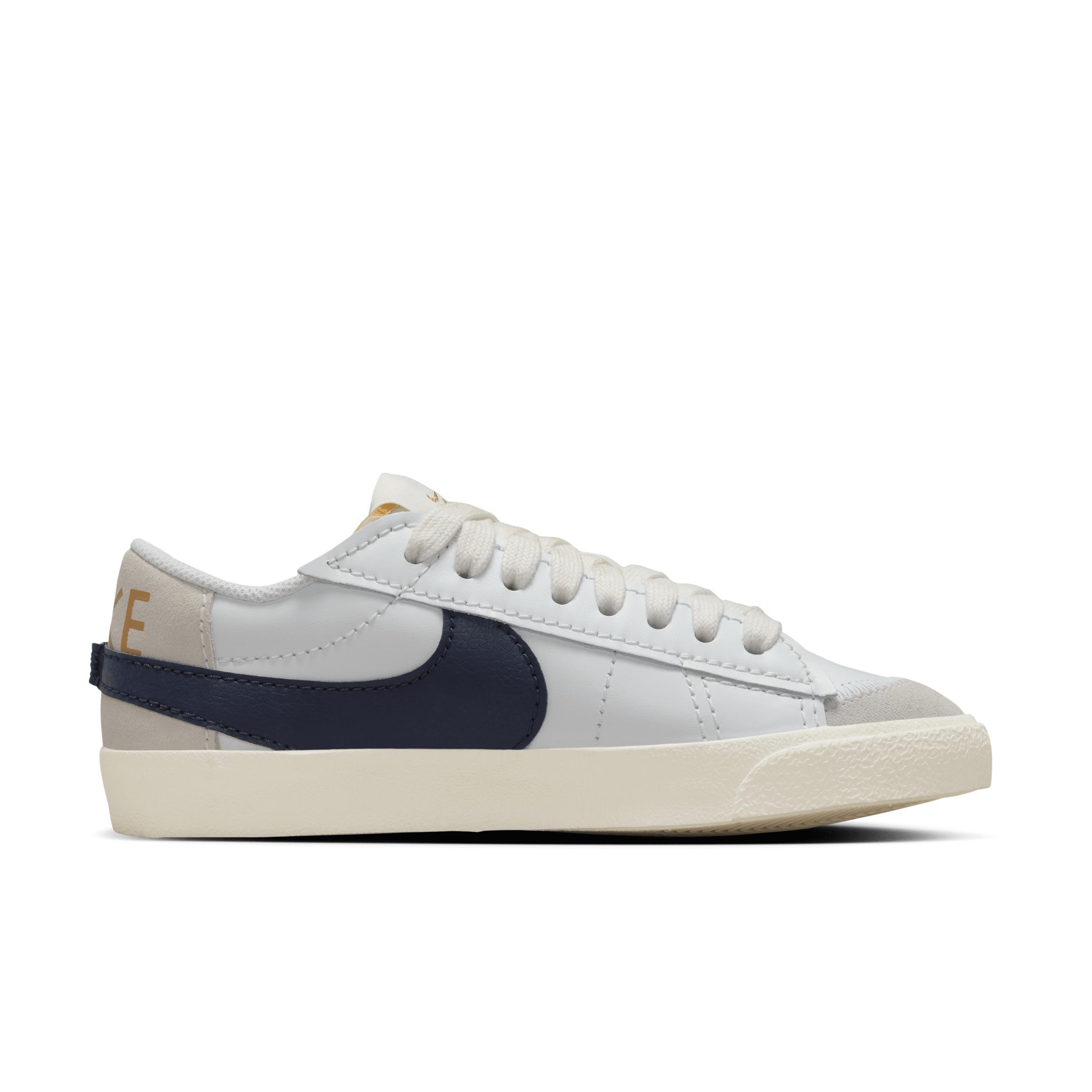 Nike Women's Blazer Low '77 Jumbo Shoes Product Image