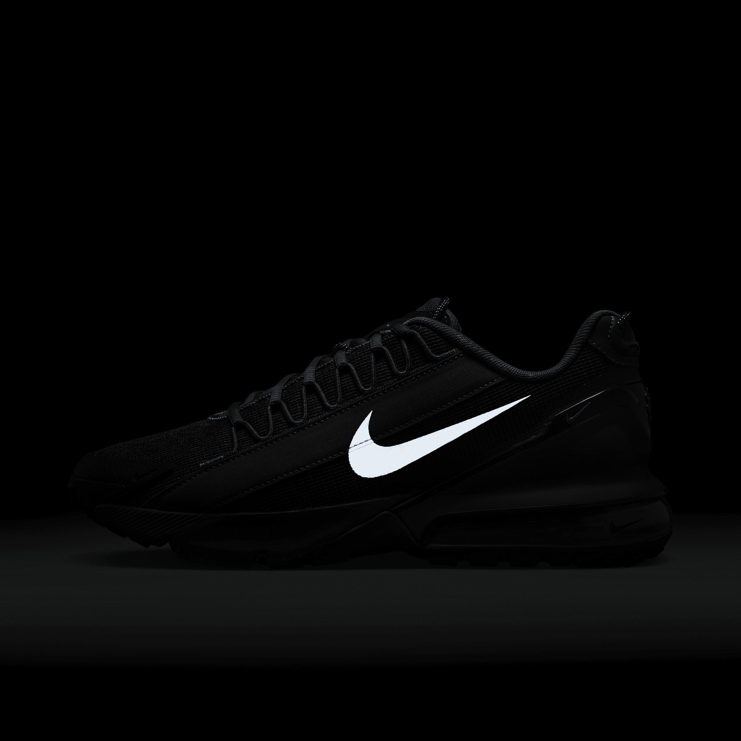 Nike Men's Air Max Pulse Roam Shoes Product Image