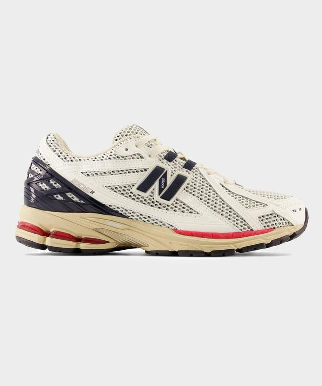 New Balance 1906R in Sea Salt / Eclipse Product Image