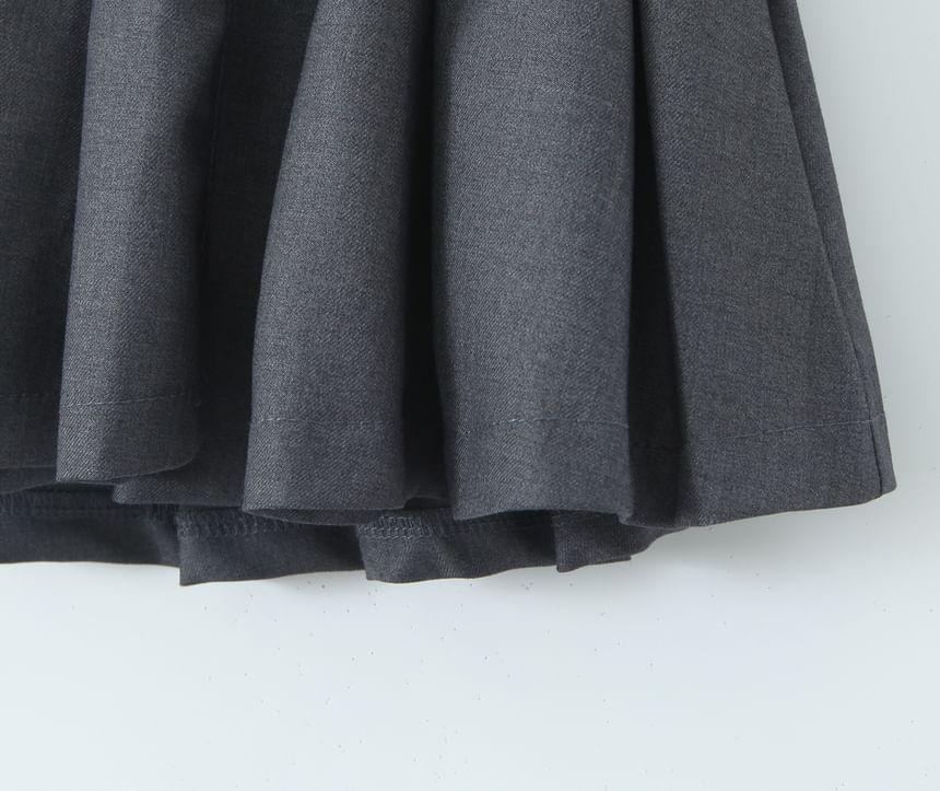 Low Rise Plain Mini Pleated A-Line Skirt Product Image