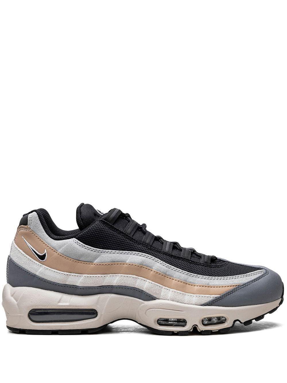 Air Max 95 Low-top Sneakers In Black Product Image