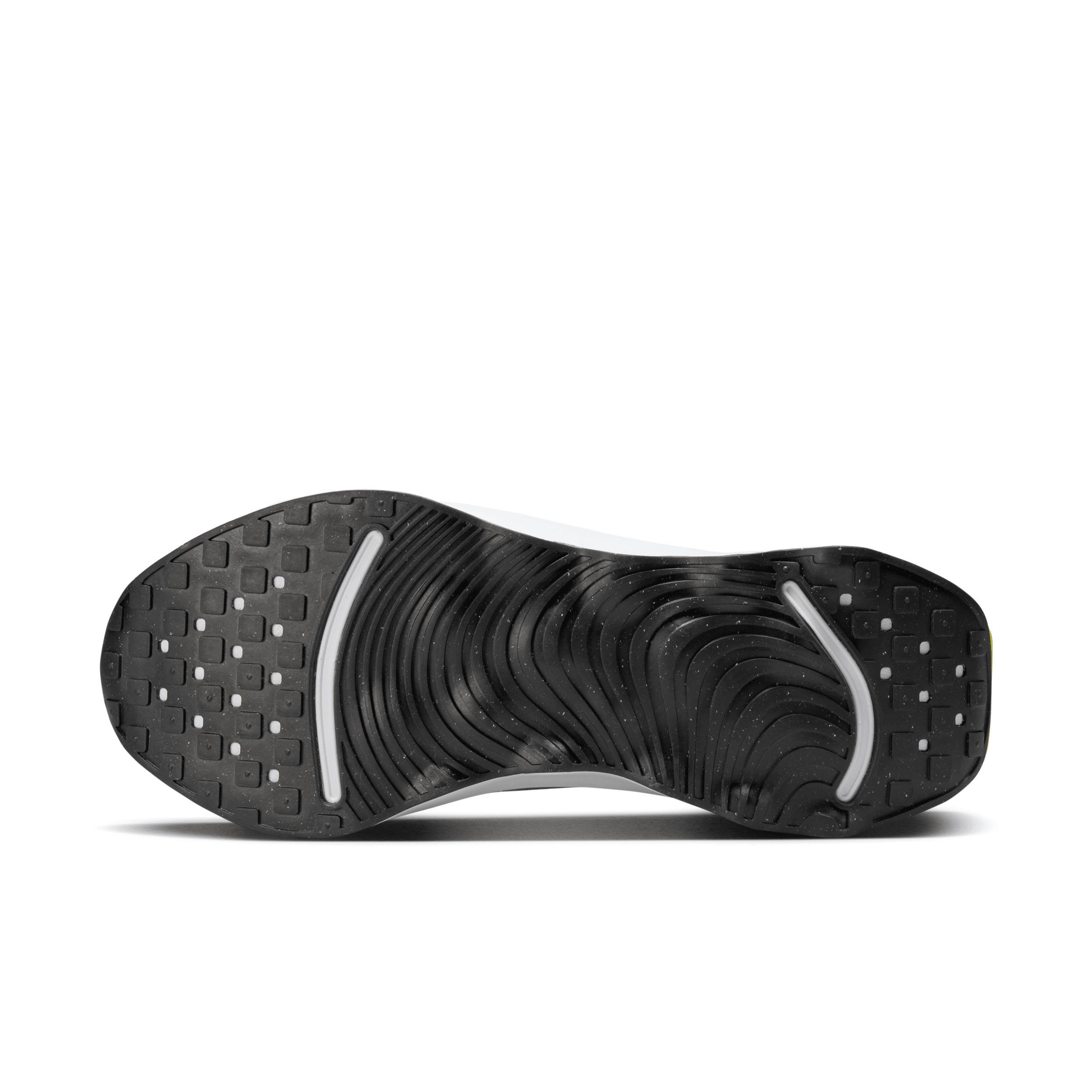 Nike Women's Motiva Walking Shoes Product Image