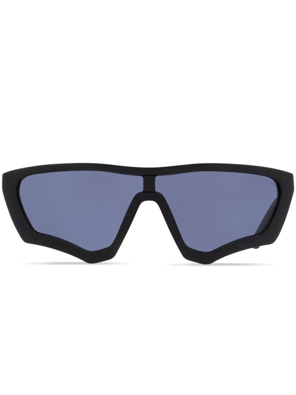 Scalloped Shield-frame Sunglasses In Black Product Image