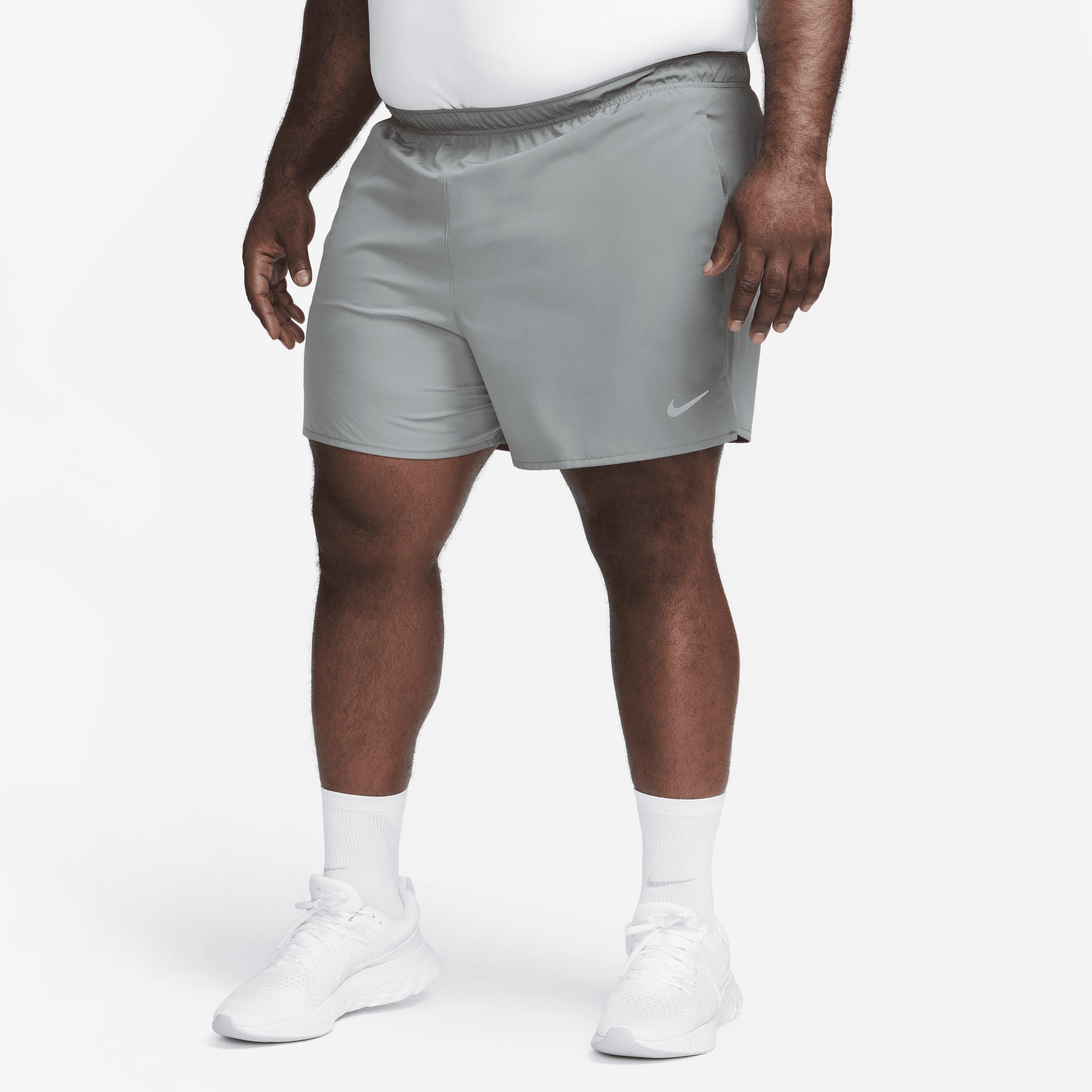 Nike Dri-FIT Challenger 5-Inch Brief Lined Shorts Product Image