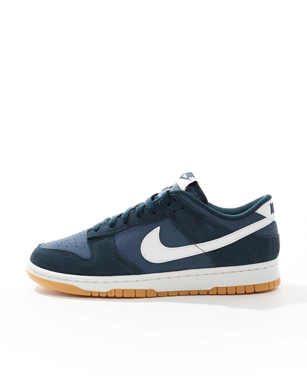 Nike Dunk Low Retro sneakers in navy and white Product Image