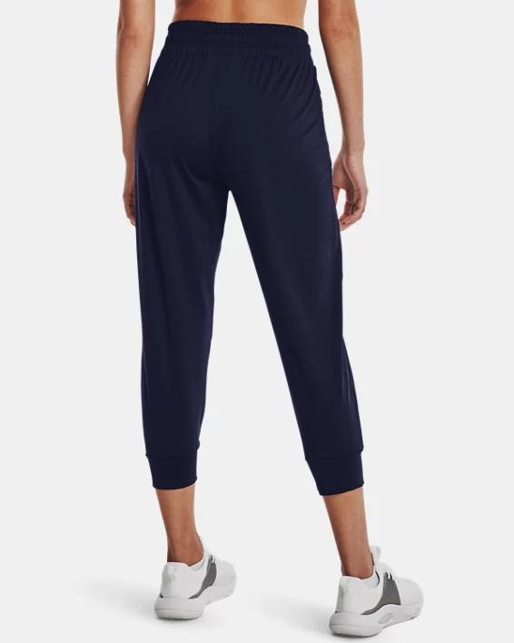 Women's HeatGear® Capri Pants Product Image