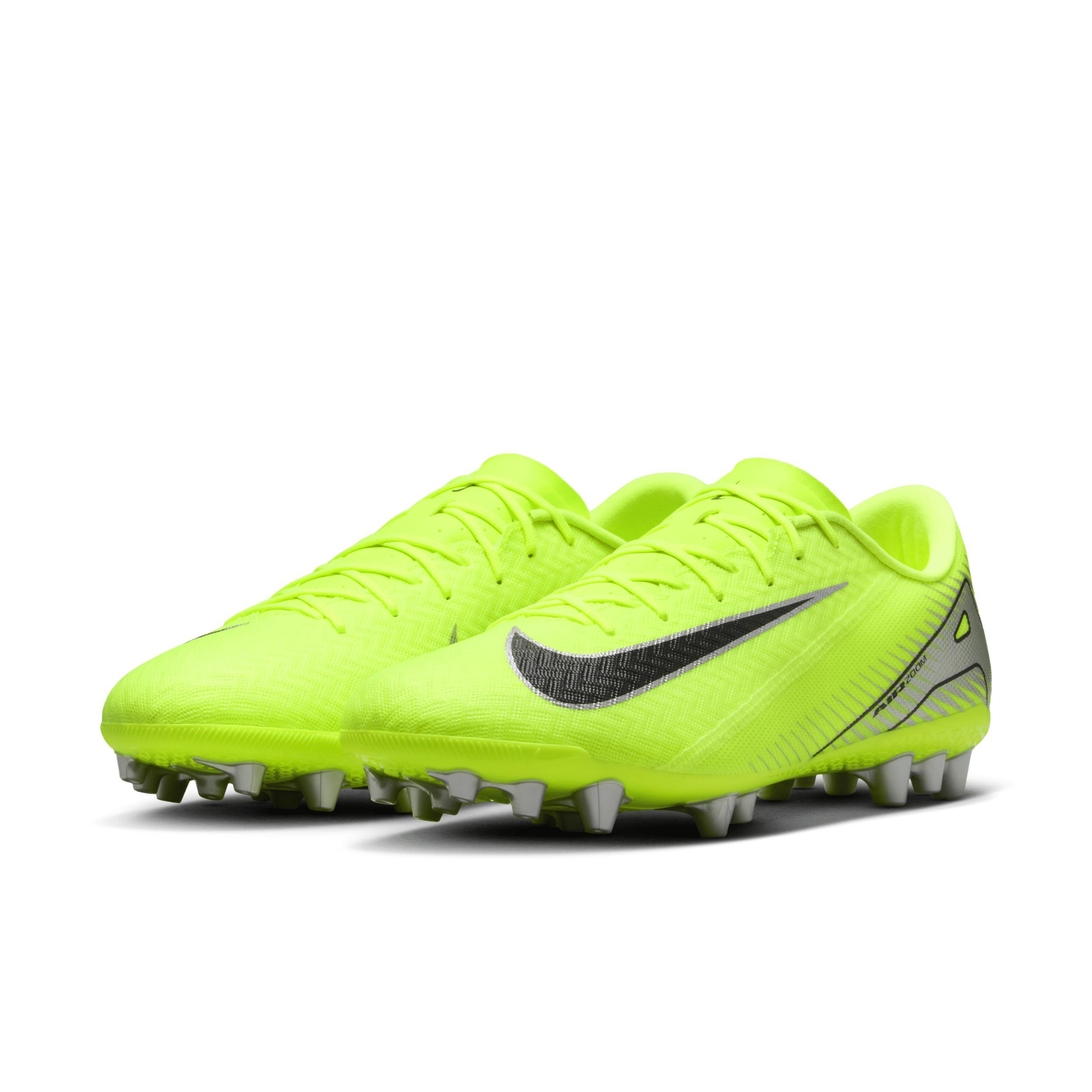 Nike Mercurial Vapor 16 Academy AG Low-Top Soccer Cleats Product Image