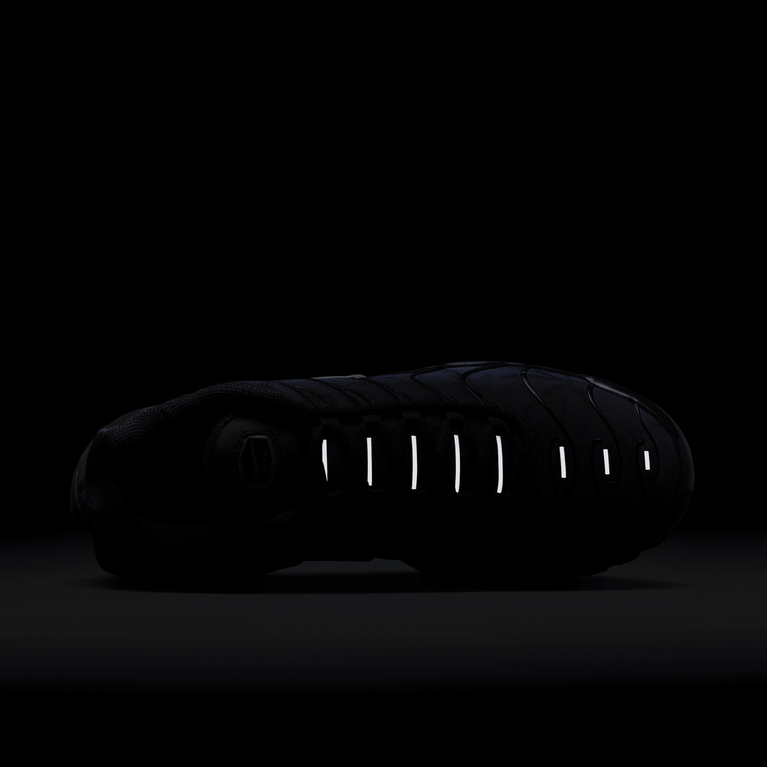 Nike Men's Air Max Plus Shoes Product Image