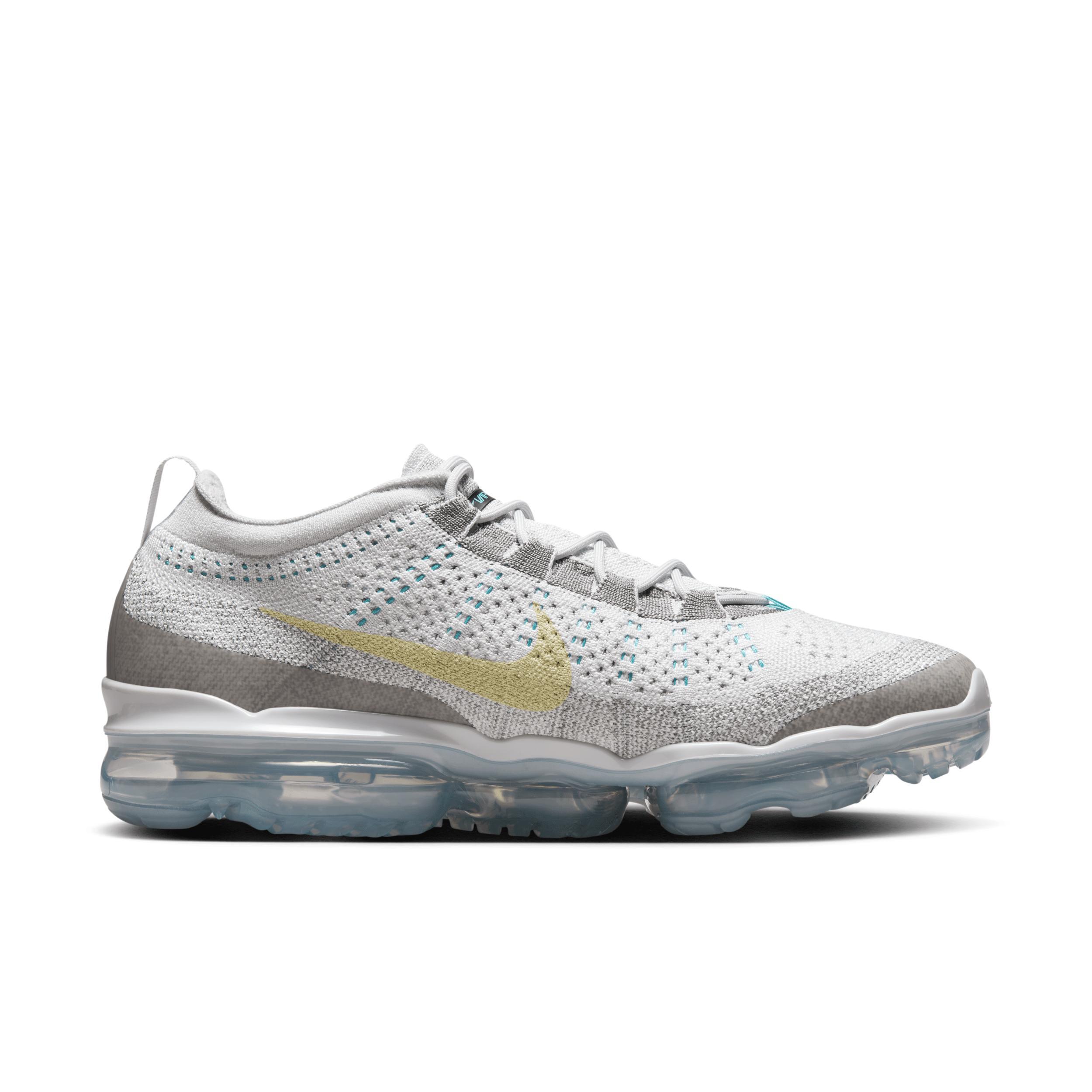 Nike Men's Air VaporMax 2023 Flyknit Shoes Product Image