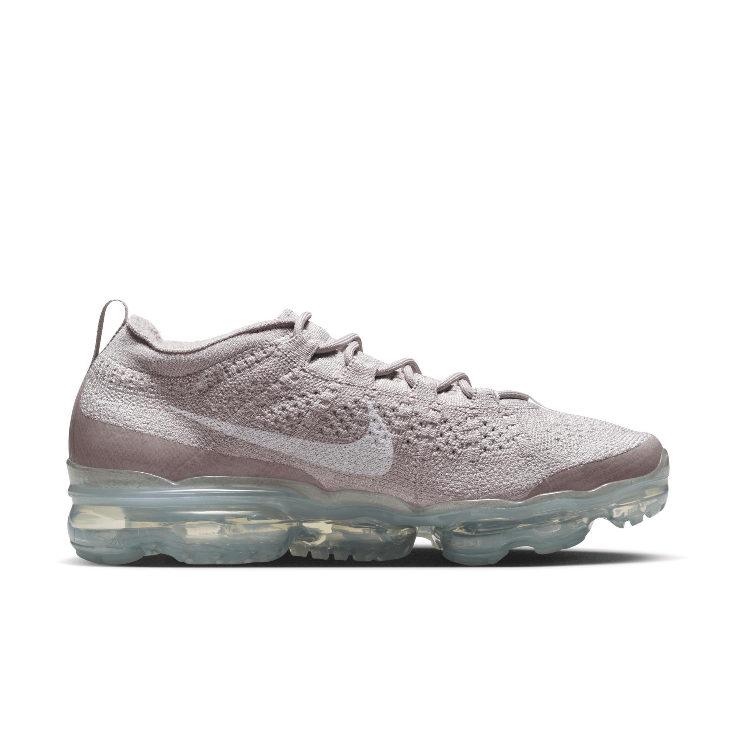 Nike Women's Air VaporMax 2023 Flyknit Shoes Product Image