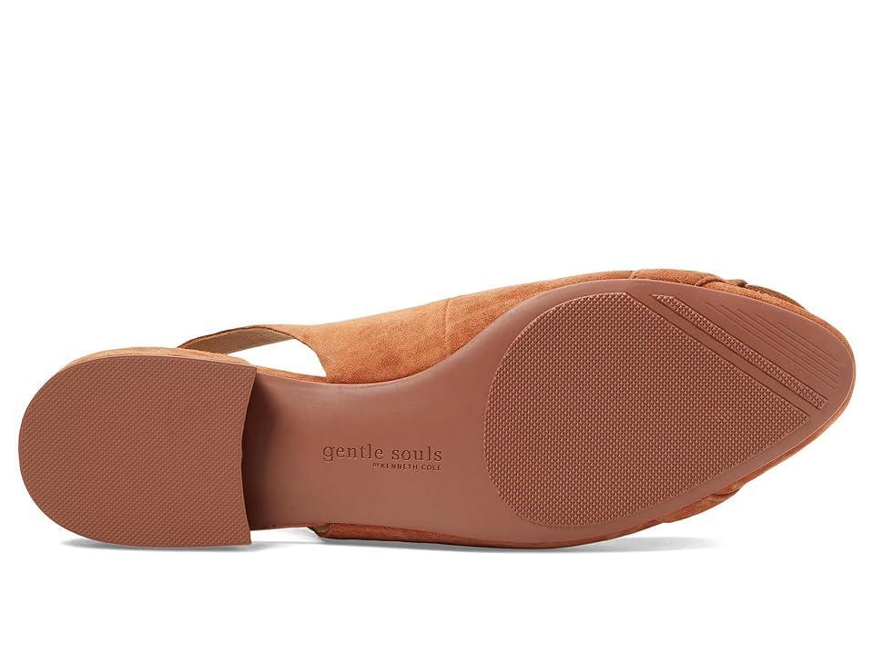 Gentle Souls by Kenneth Cole Athena (Pecan) Women's Flat Shoes Product Image