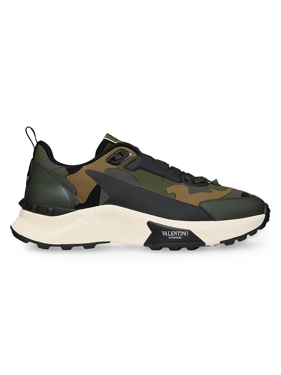 Mens Low Top True Act Camouflage Sneakers in Rubberized Fabric Product Image