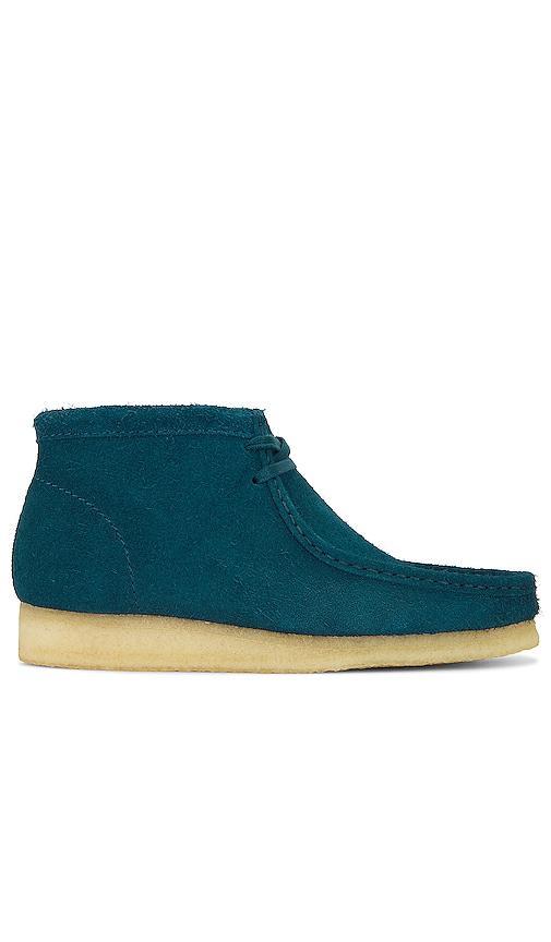 Clarks(r) Wallabee Chukka Boot Product Image