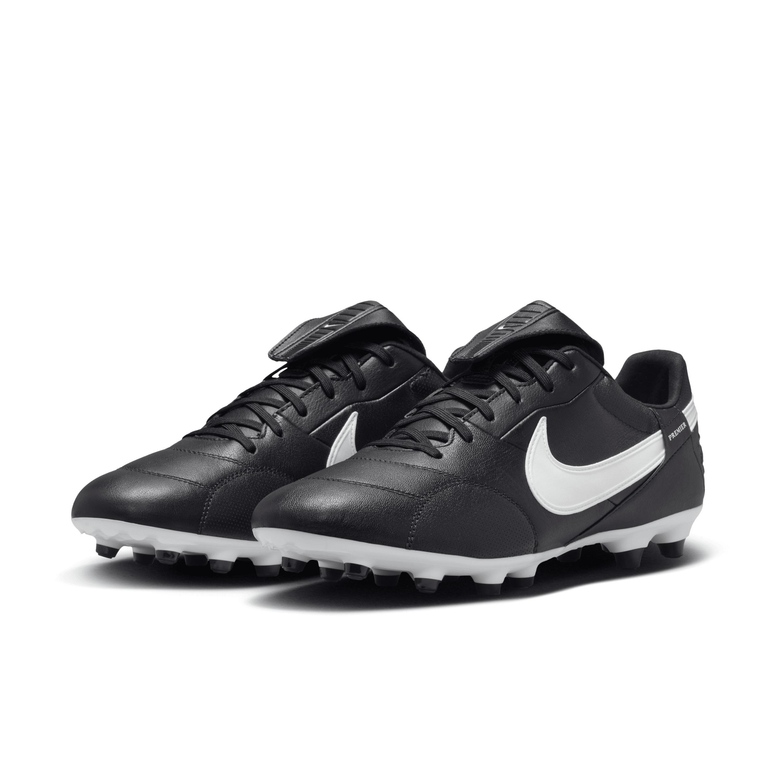 Nike Men's Premier 3 FG Low-Top Soccer Cleats Product Image