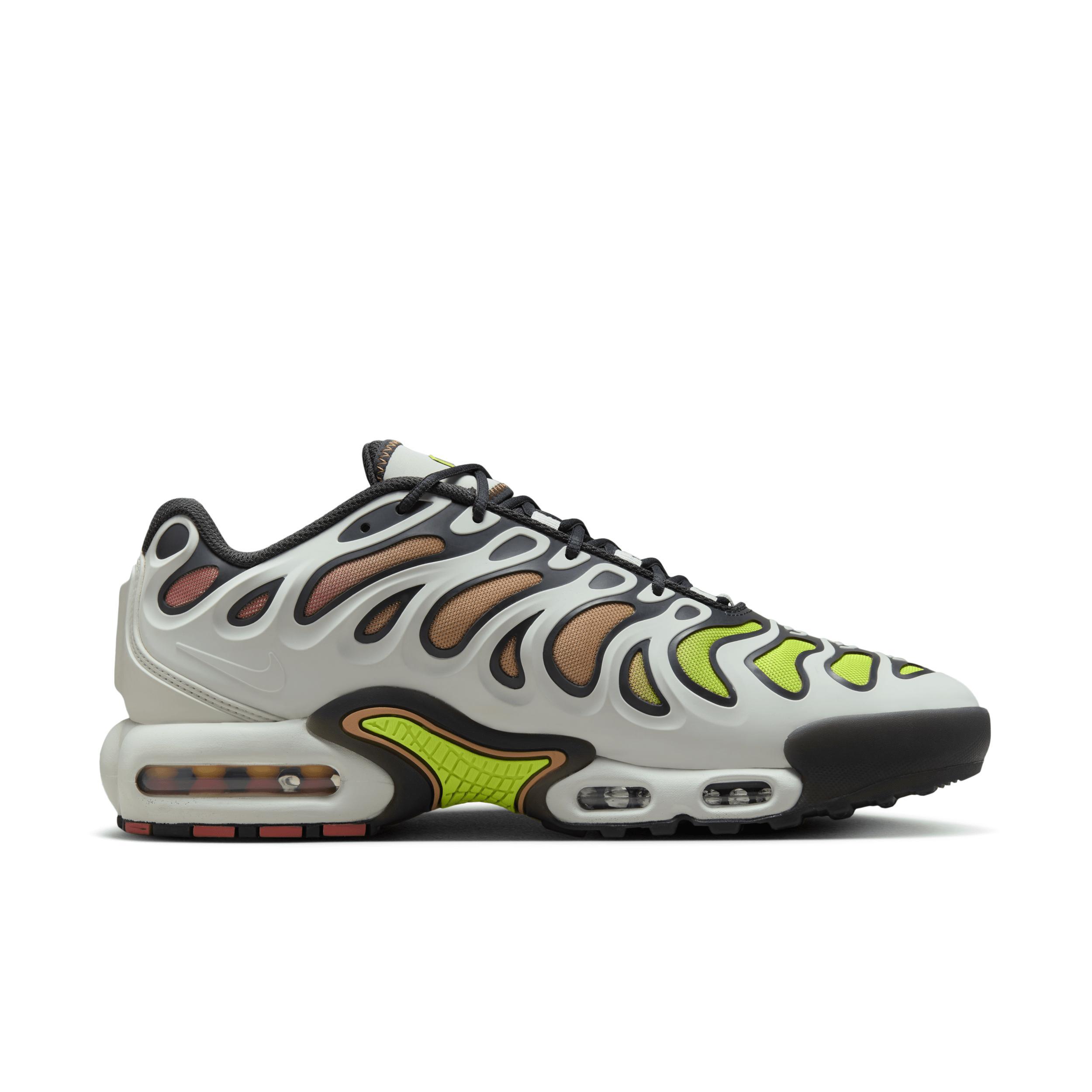 Nike Men's Air Max Plus Drift Shoes Product Image